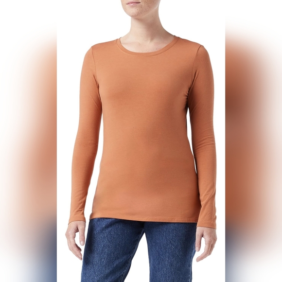 Long sleeve crewneck t-shirt - size L BNWT - Picture 1 of 2